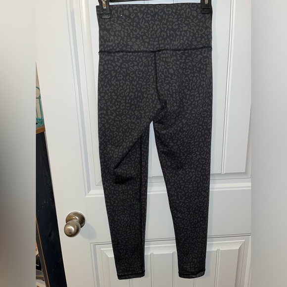 Offline by aerie - Picture 2 of 4